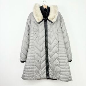 30 First Quilted Insulated Gray Long Puffer Coat Faux Fur Collar